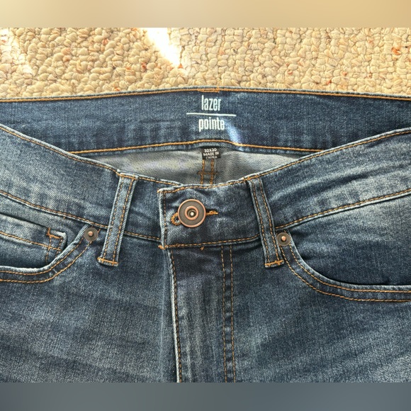 Lazer Pointe Ripped Jeans - Picture 5 of 6